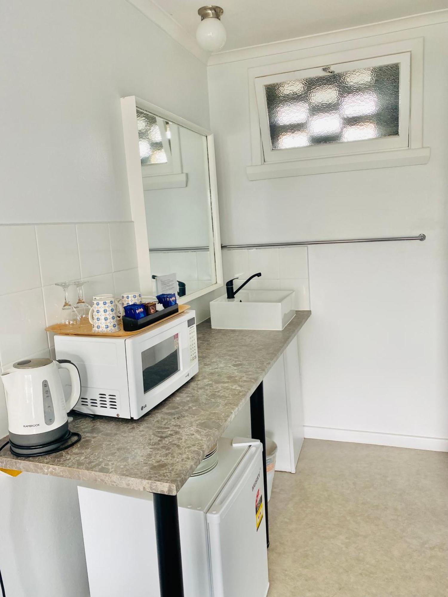 Swansea Motor Inn Tasmania Bagian luar foto